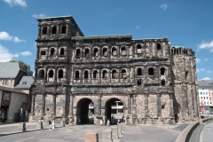 trier-rom010